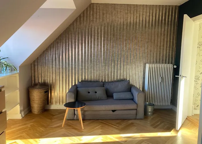 Comfortable In Copenhagen, Single Copenhague